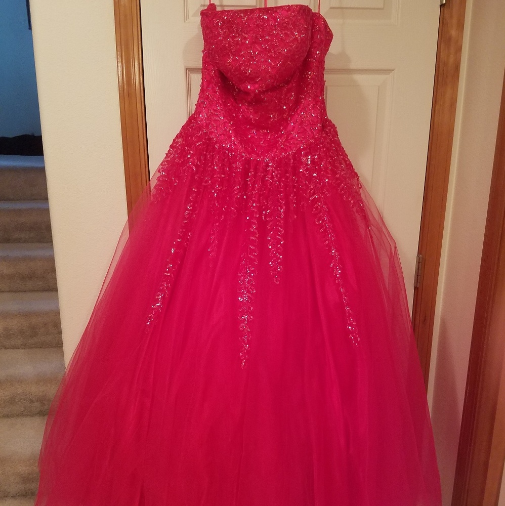 Ballgown/Princess style strapless formal gown.